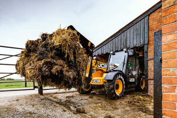 TÉLESCOPIQUE JCB 525-60 AGRI